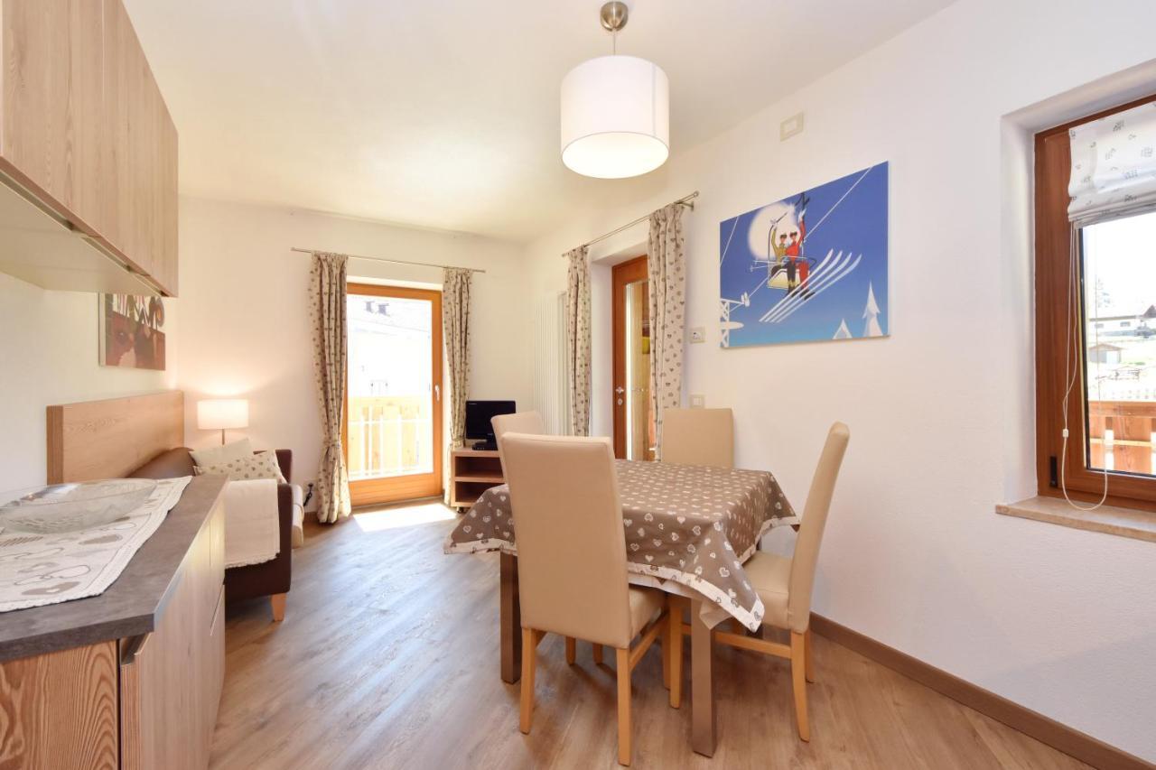 Casa Dorich Apartamento Pozza di Fassa Exterior foto